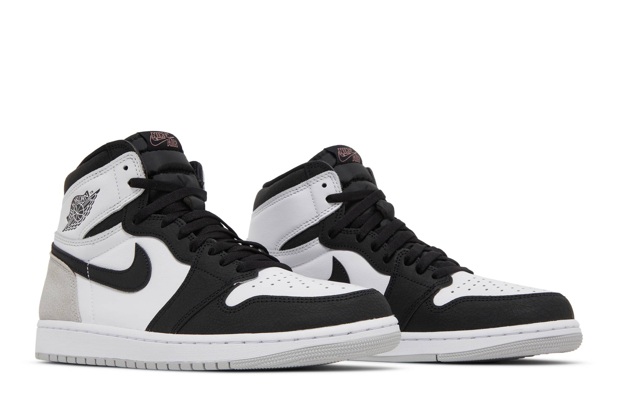 AIR JORDAN 1 RETRO HIGH OG ‘STAGE HAZE’